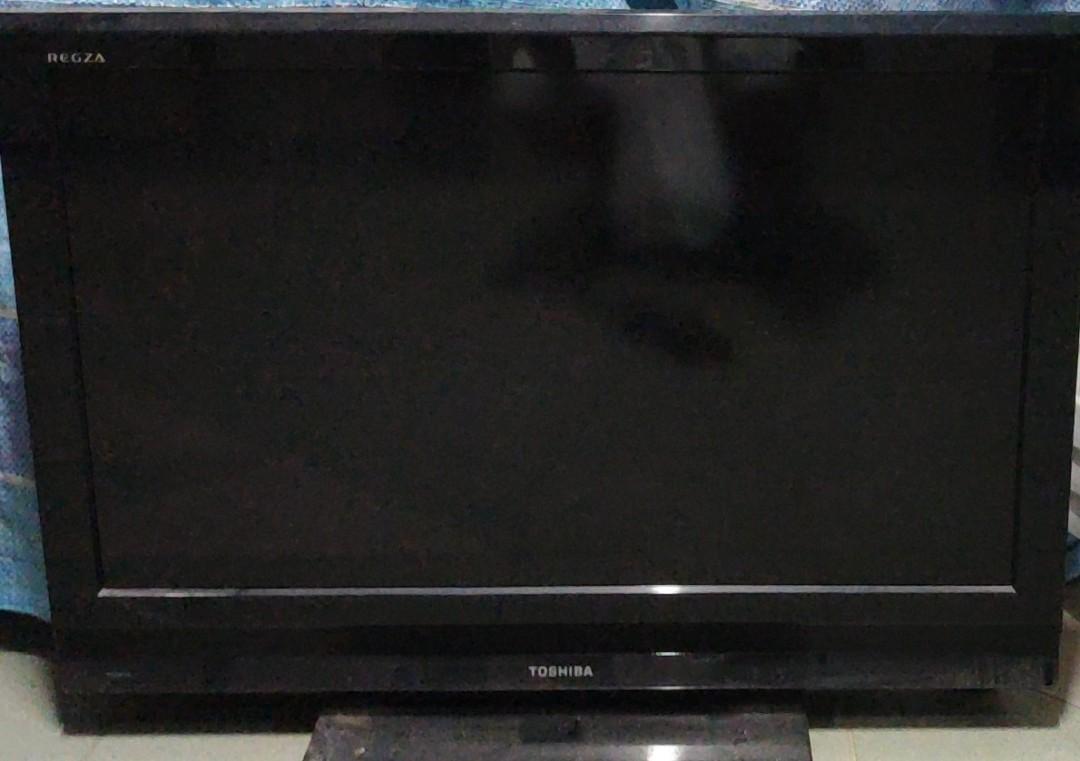 TOSHIBA REGZA32型液晶カラーテレビ