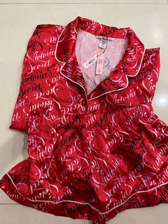 (Category: ) located in . Submitted by mayloveshop (Listing ID 1070457602, Image 1). Description: .