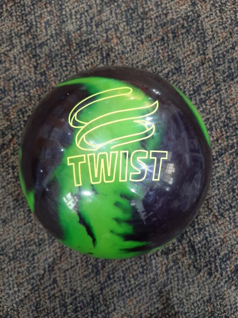 11lbs Brunswick Twist Bowling Ball, Sports Equipment, Sports & Games