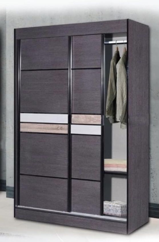 Almari best sale sliding door