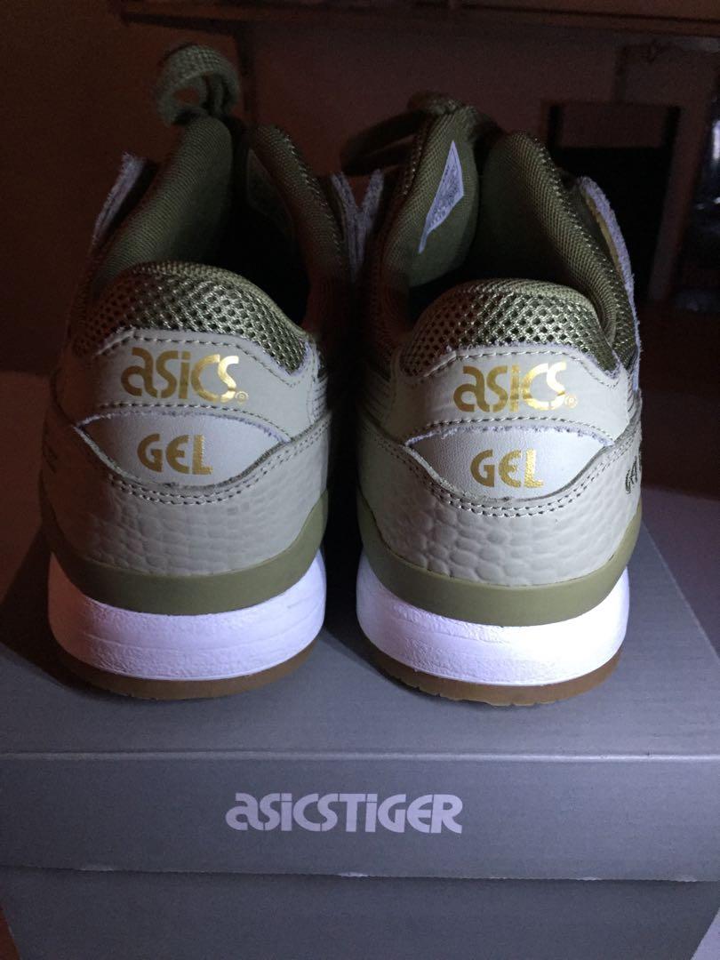 Asics gel hotsell lyte iii khaki