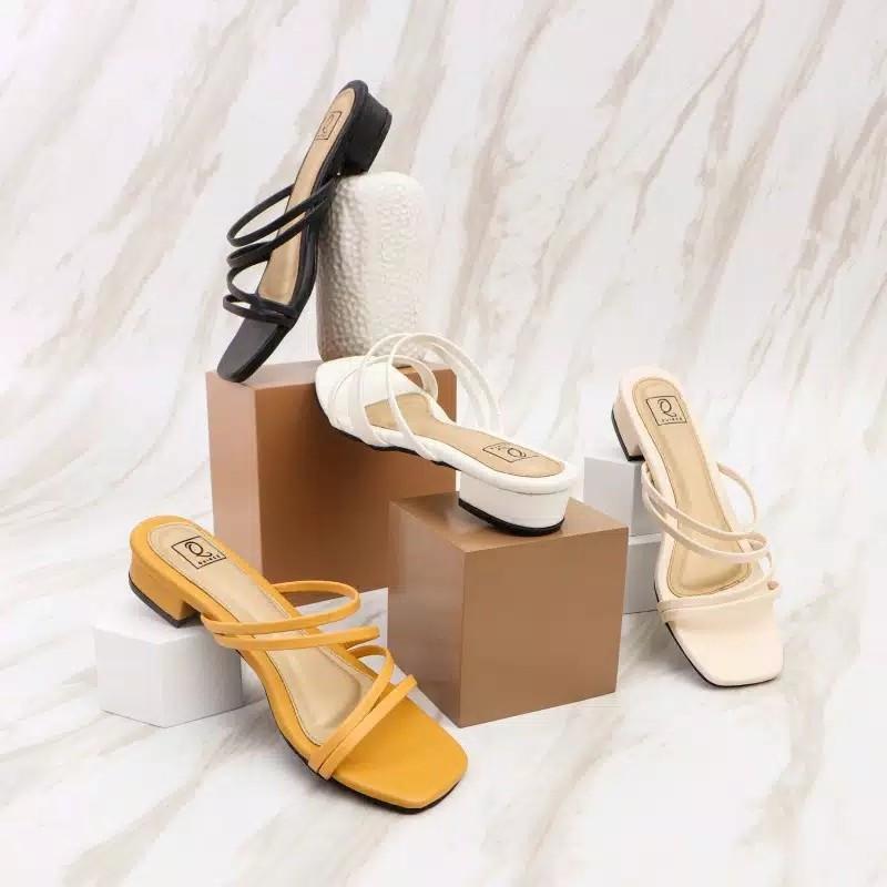 Sandal heels 3 cm on sale