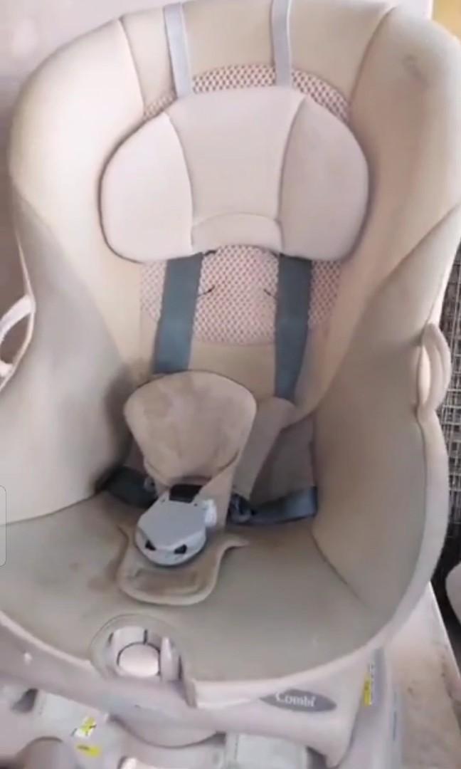 Baby car seat Combi (Category: Car Seats) located in Quezon City. Submitted by bmb_things (Listing ID 1066957587, Image 1). Description: Elegant Baby Car Seat by Combi Made from Japan ✓ensures the safety of your child while travelling ✓good quality ✓easy seat belt mount ✓can be installed backwards ✓Japan made ✓no issue at all ✓elegant looking ✓very affordable reversible Pm us for the VIDEO.
