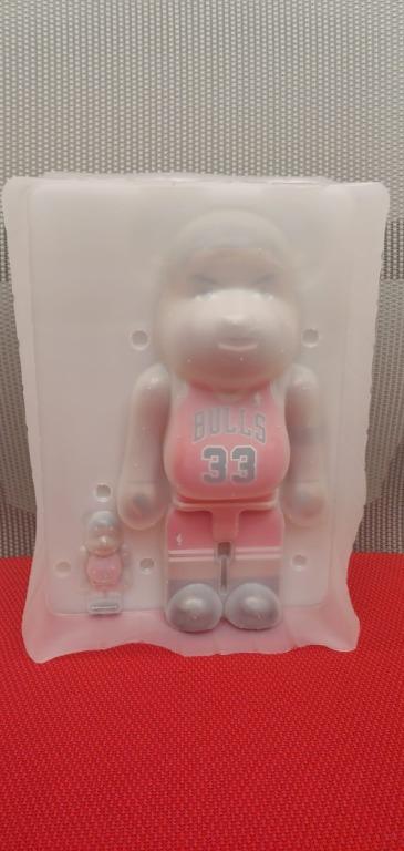 Bearbrick Scottie Pippen (Chicago Bulls) 100% & 400% Set Be@rbrick 