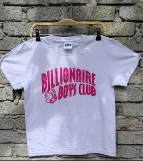 (Category: ) located in . Submitted by bundlefingersclothing (Listing ID 1067093734, Image 1). Description: .