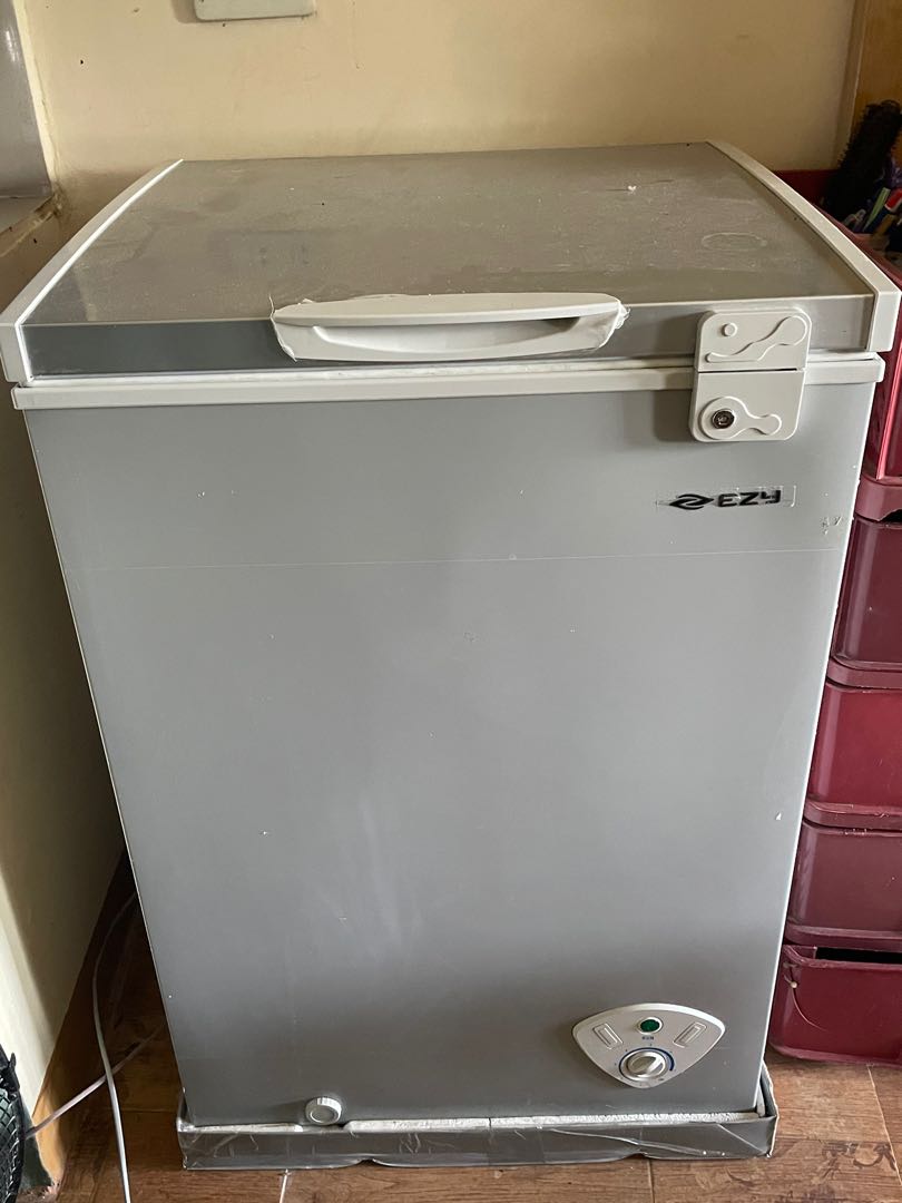 Ezy chest freezer 2020, TV & Home Appliances, Kitchen Appliances