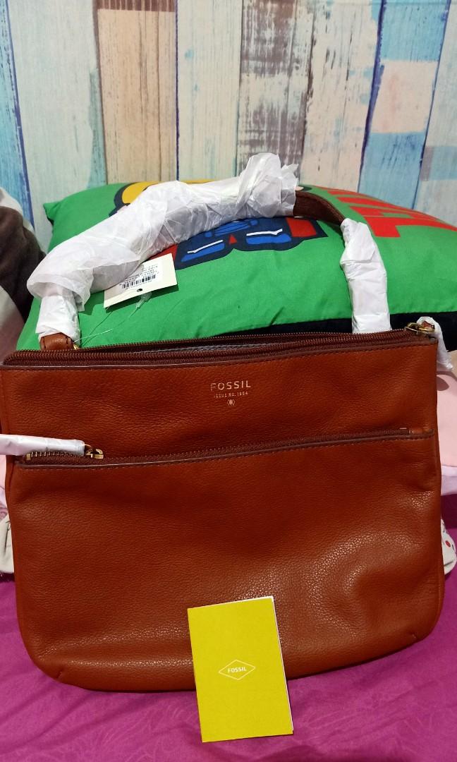 Fossil Tinsley Brown Leather Medium Crossbody Bag Women s handbags