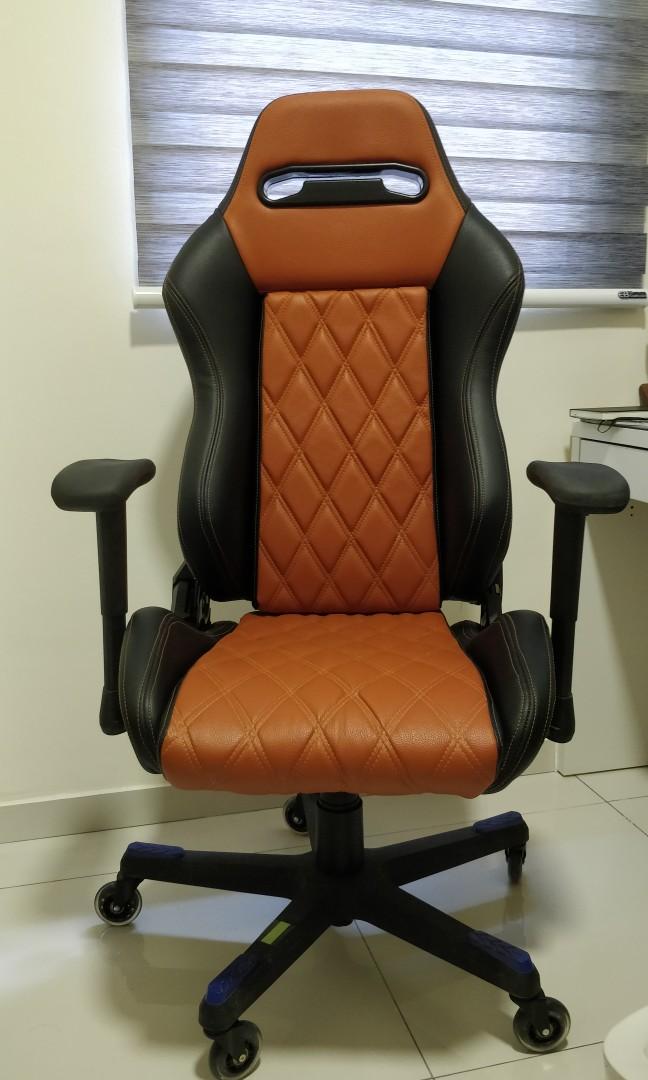 Dxracer store real leather