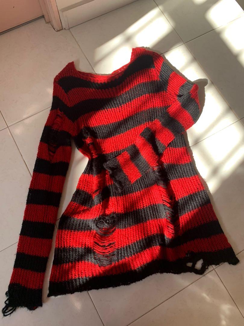 Mall Goth Red And Black Stripes Knitted 