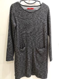 (Category: ) located in . Submitted by dcwardrobe (Listing ID 1066960940, Image 1). Description: .