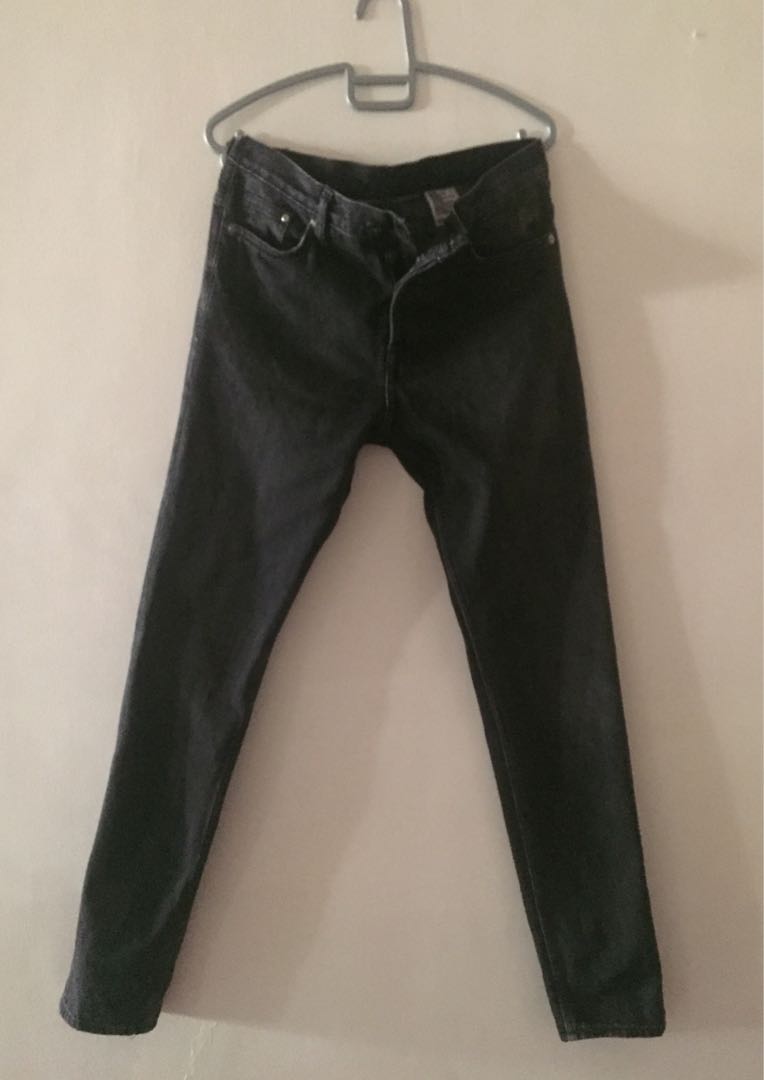 black denim slim fit jeans