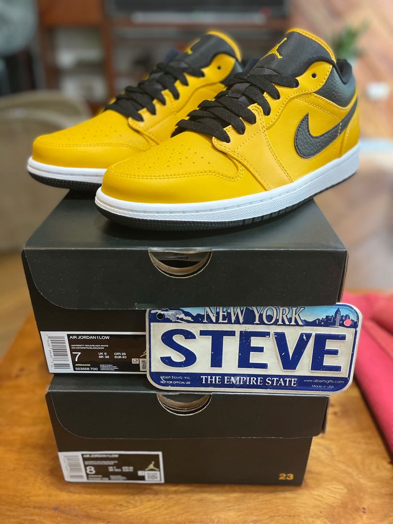 aj1 low university gold