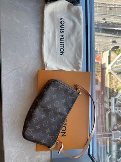 （分類：）位於 。 由 bambi_addict 提交（商品編號 1066980553，圖片 1）。簡介： 。