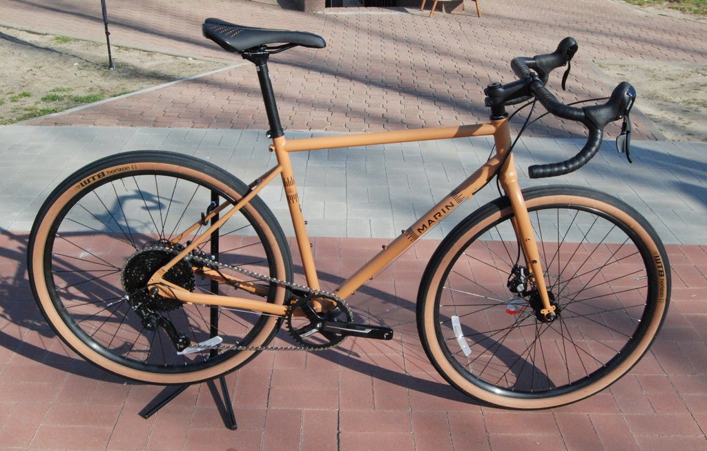 Marin Nicasio Plus 650B Gravel Road Bike Sports Equipment