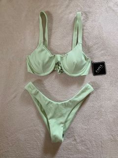 (Category: ) located in . Submitted by katfinds (Listing ID 1067029013, Image 1). Description: .