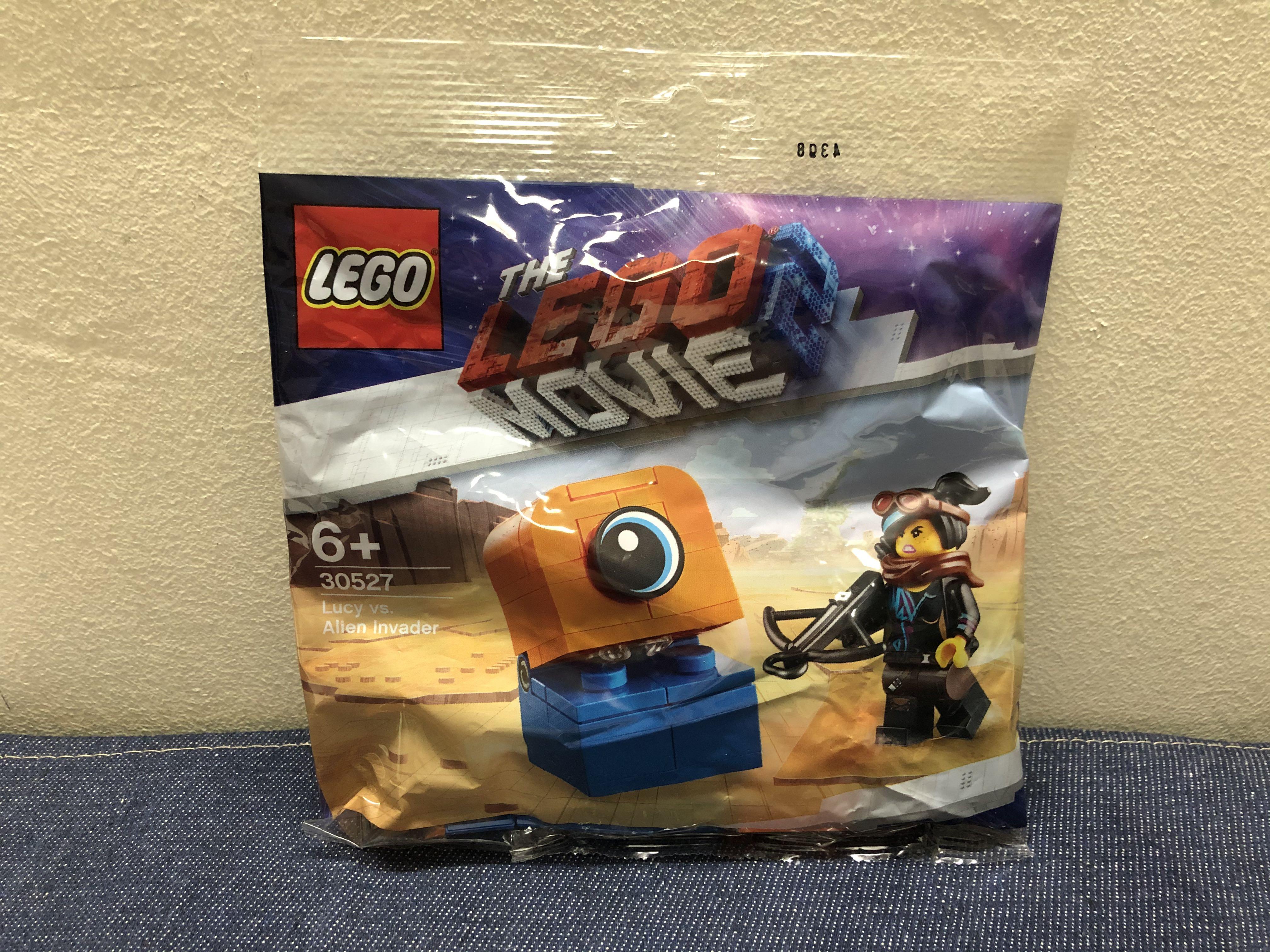 MISB LEGO 30527 Lucy vs. Alien Invader Hobbies Toys Toys