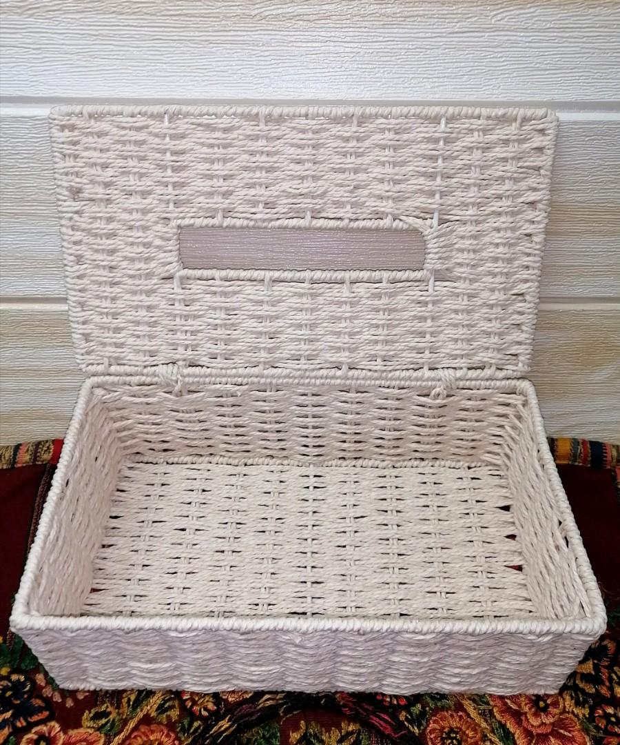 Native Tissue Box (Category: Storage Boxes & Baskets) located in Manila. Submitted by rarefindsgallery (Listing ID 1067111049, Image 2). Description: NATIVE TISSUE BOX L: 11" / W: 6" / H: 4" *VGC *good as new Japan 🇯🇵 💸 Php280 #tissuebox #tissueholder #AshleyJapanSurplus #JapanSurplus.