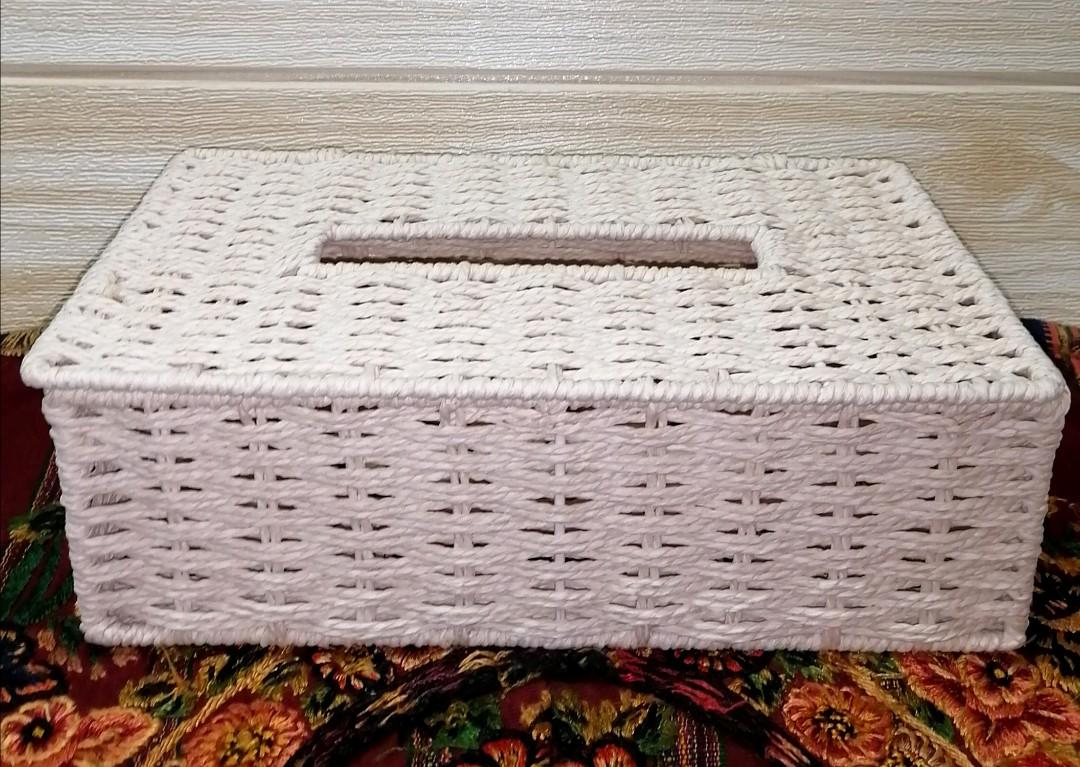 Native Tissue Box (Category: Storage Boxes & Baskets) located in Manila. Submitted by rarefindsgallery (Listing ID 1067111049, Image 1). Description: NATIVE TISSUE BOX L: 11" / W: 6" / H: 4" *VGC *good as new Japan 🇯🇵 💸 Php280 #tissuebox #tissueholder #AshleyJapanSurplus #JapanSurplus.