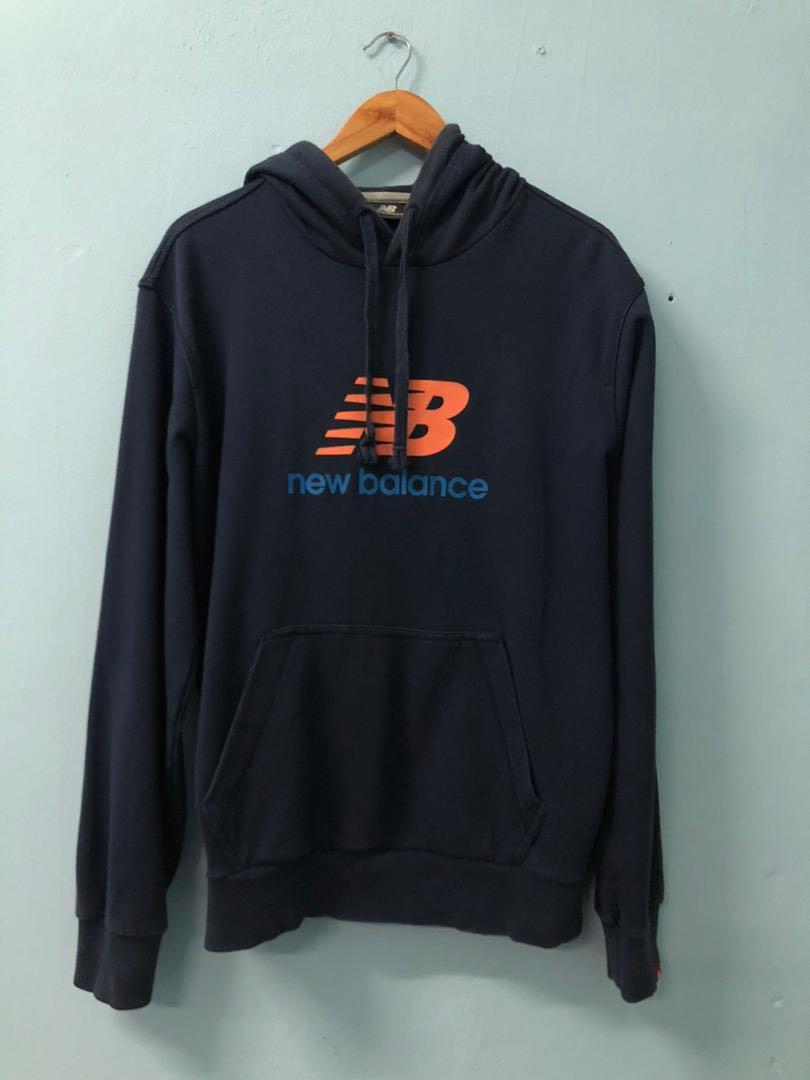 Harga hoodie new balance original hot sale