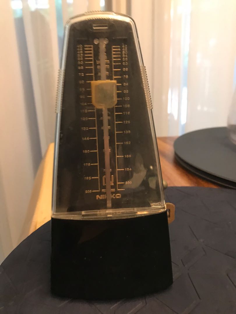 Nikko Metronome, Hobbies & Toys, Music & Media, Music Accessories on
