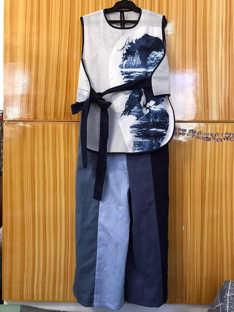 Plain and prints jumpsuit outlet