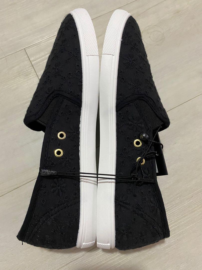 slip on rubi