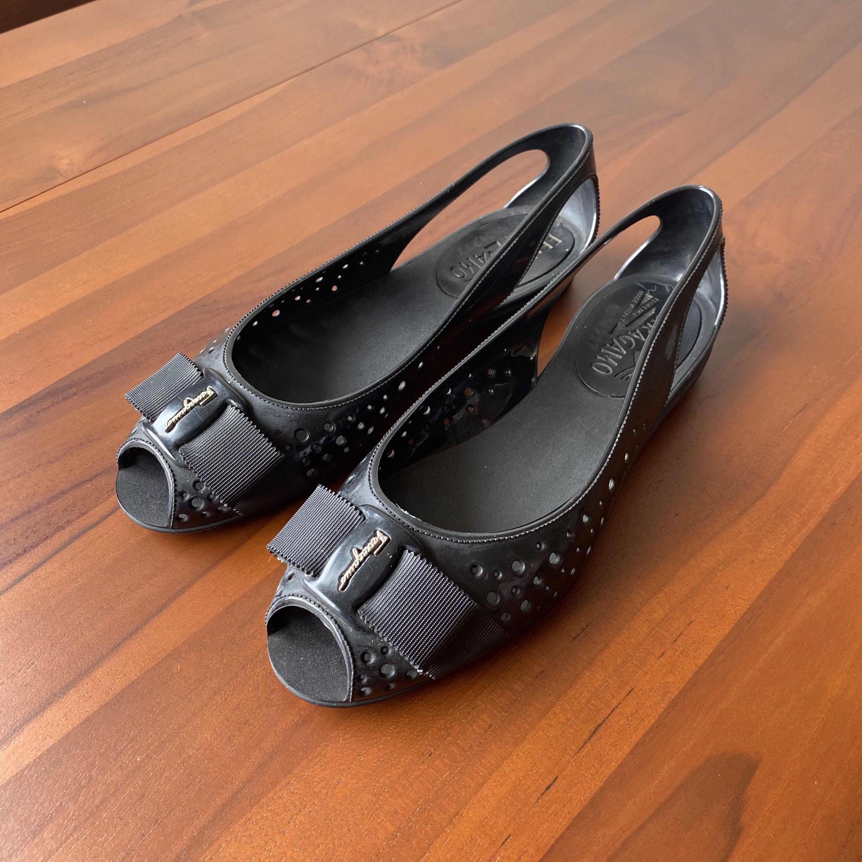 SALVATORE FERRAGAMO Black Ballet Ribbon Jelly Flats Women s