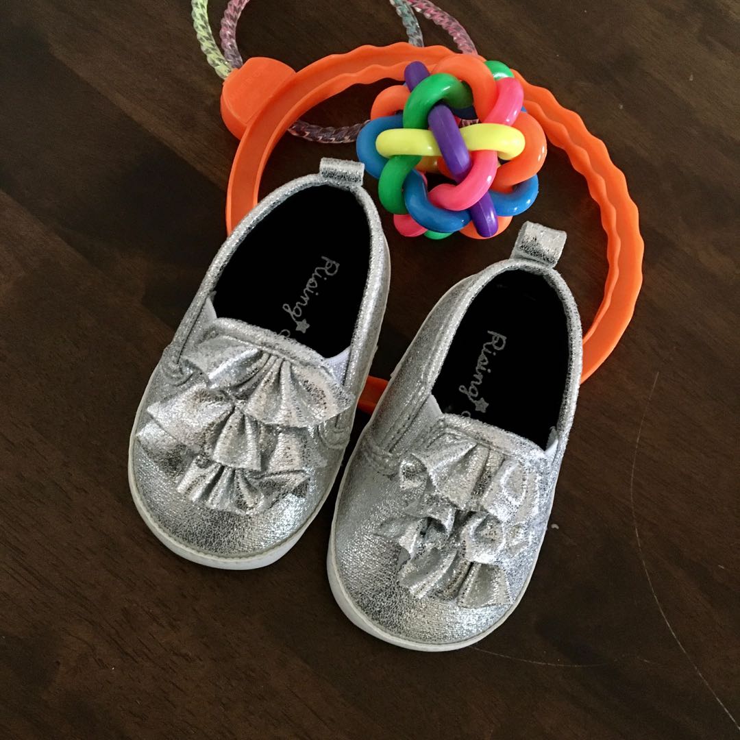 silver baby shoes