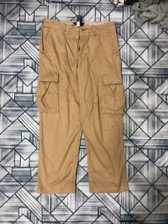 (Category: ) located in . Submitted by charityfits (Listing ID 1066986876, Image 1). Description: .