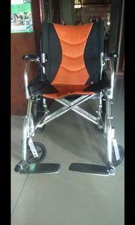 Travel lightweight wheelchair