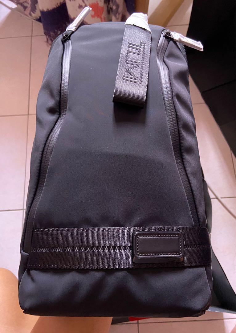 Tumi Tahoe Sky Sling Luxury Bags Wallets on Carousell