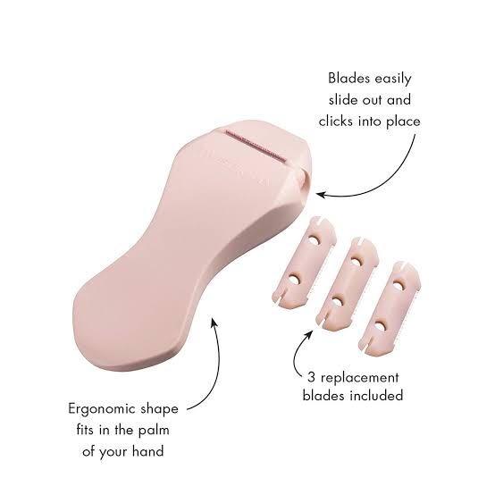 (FEW LEFT!) Tweezerman Bright Complexion Facial Dermaplanner (Category: Face Care) located in Cagayan de Oro. Submitted by goodiemarketph (Listing ID 1066936684, Image 3). Description: The dermaplanner is an at-home facial thay exfoliates dead, dull skin cells for a brighter, clearer complexion. ☑️ Exfoliates and rejuvenates skin ☑️ Specially designed to maintain the blade at the perfect angle for safe and effective application every time ☑️ Peti