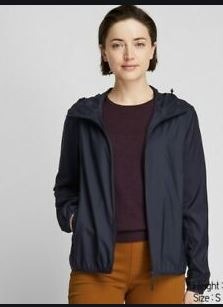 UNIQLO WOMEN S POCKETABLE PARKA WINDBREAKER 4.35 Women s