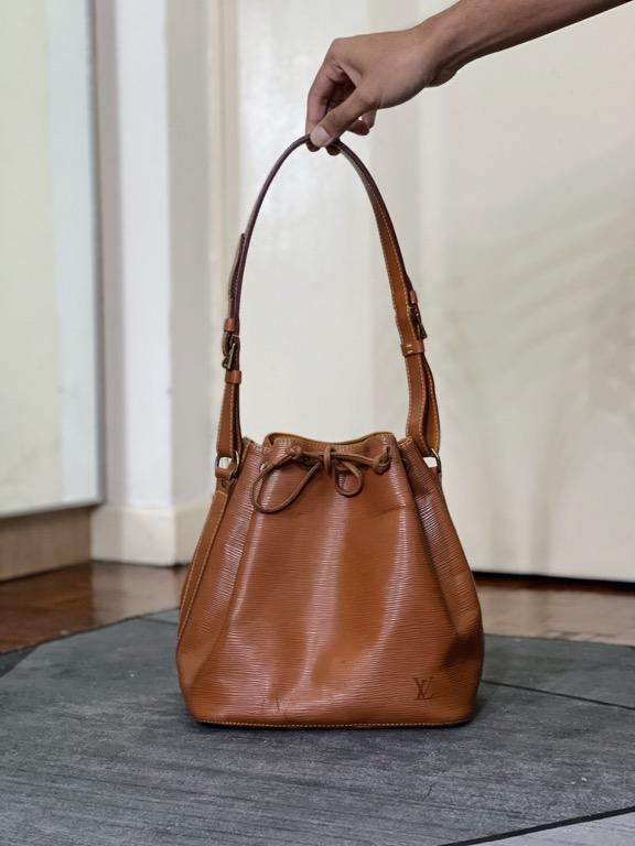 Louis Vuitton Vintage EPI Petit Bucket Bag