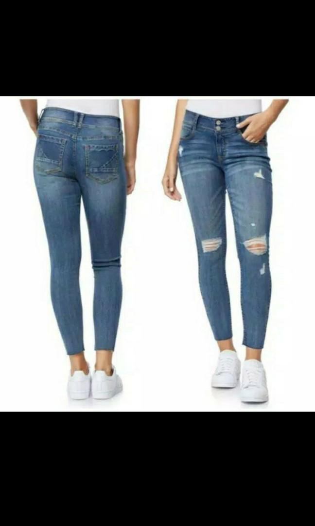 Wallflower ripped jeans hotsell