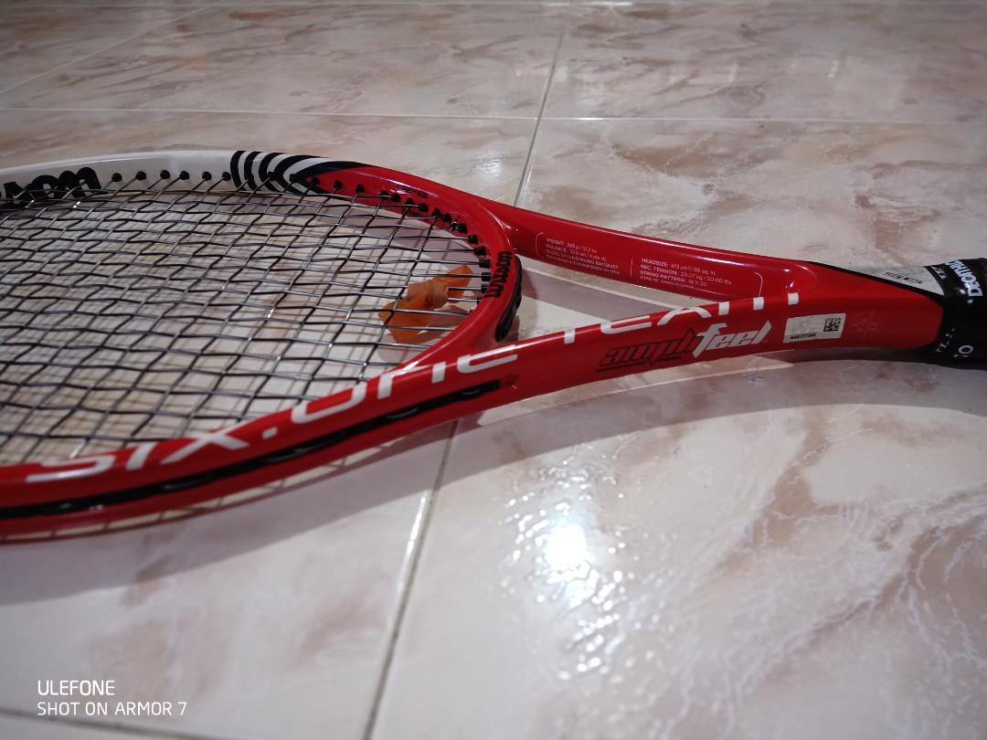 Wilson BLX Amplifeel Six.One 95 Team Tennis Racquet, Sports Equipment