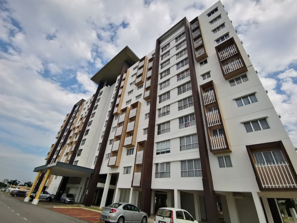 Wts Seri Mutiara Apartment Setia Alam Shah Alam Property For Sale On Carousell