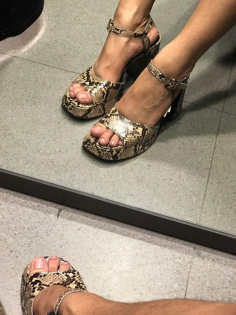 Chunky snakeskin heels discount