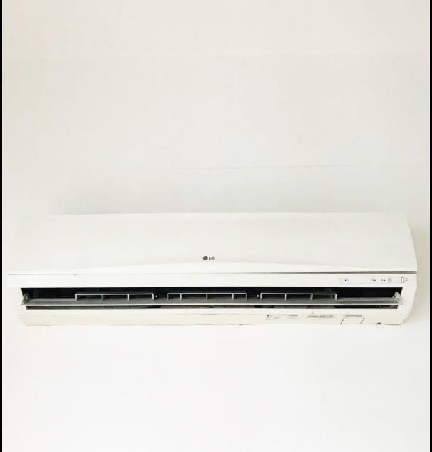 2hp Split type LG ac (Category: Air Conditioning and Heating) located in Quezon City. Submitted by raymondhakobo (Listing ID 1070583121, Image 1). Description: Company went under. Selling this unit in very good conditio .