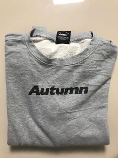 (Category: ) located in . Submitted by go.thrifting (Listing ID 1070623050, Image 1). Description: .