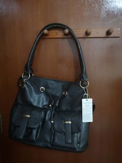 (Category: ) located in . Submitted by first_n_best (Listing ID 1070662343, Image 1). Description: .