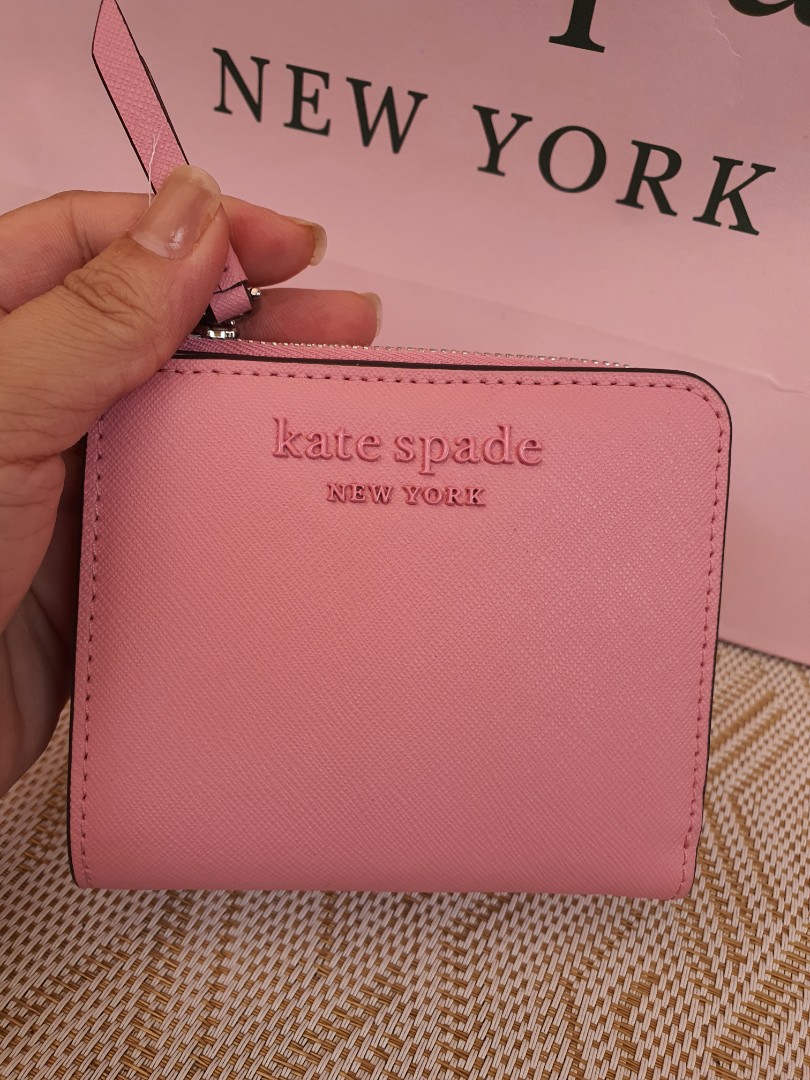 PRICE DROP! BNEW AUTHENTIC KATE SPADE PINK BIFOLD WALLET (SO CUTE!),  Luxury, Bags & Wallets on Carousell