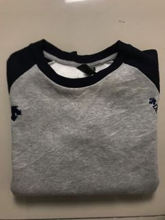 (Category: ) located in . Submitted by go.thrifting (Listing ID 1070619297, Image 1). Description: .