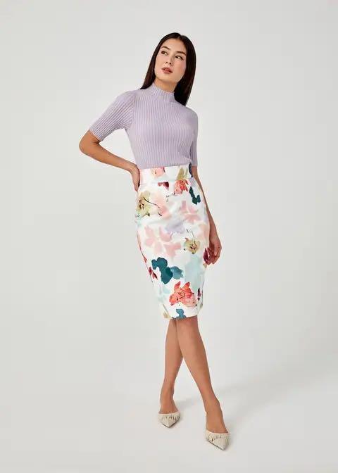 Desiree Pencil Skirt in Floral Dance