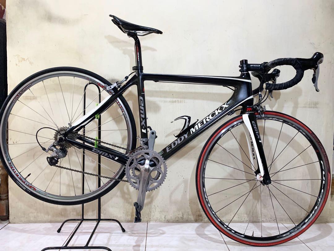 Eddy merckx carbon hot sale road bike