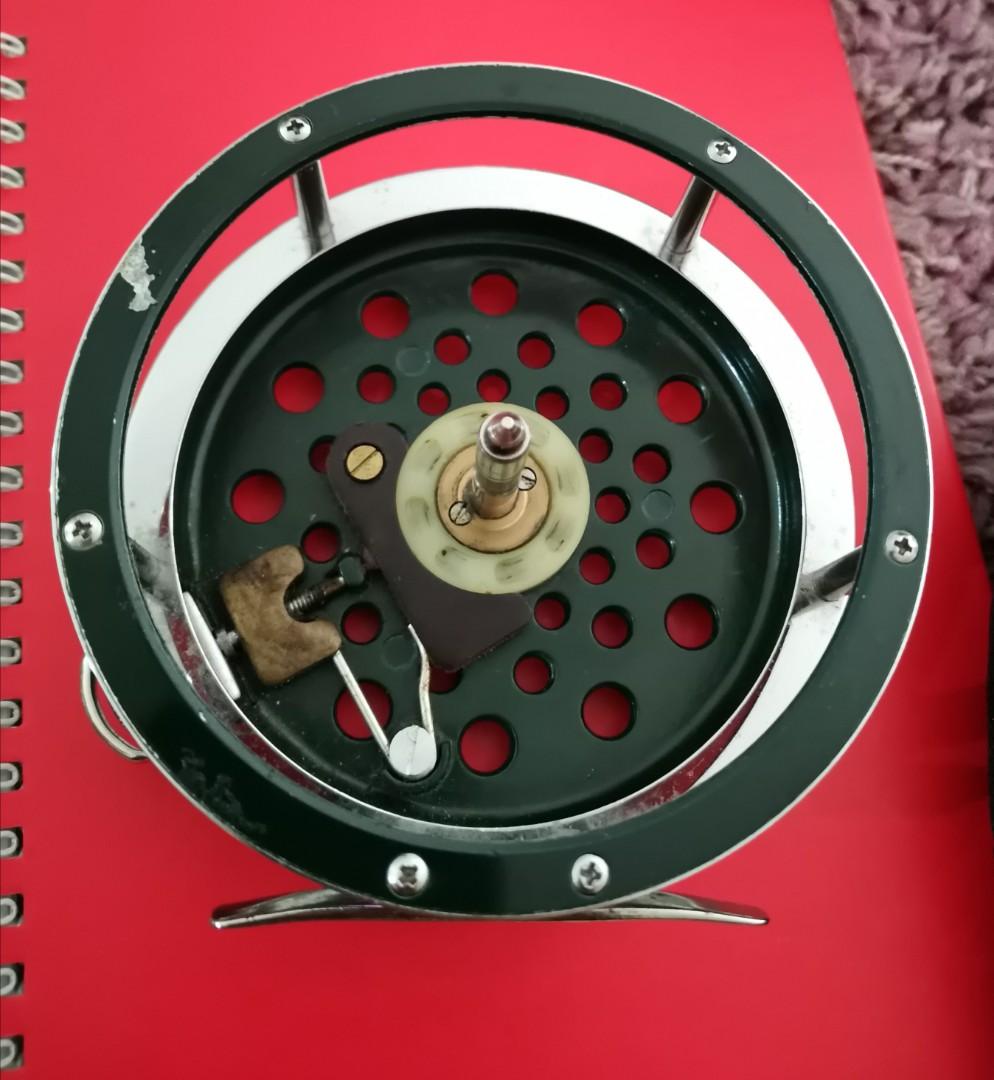 Fishing - Shakespeare 2533 Centre Pin Fly Fishing Reel