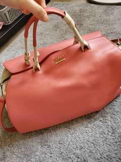 （分類：）位於 。 由 kikilalaj 提交（商品編號 1070525999，圖片 1）。簡介： 。