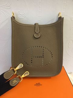 （分類：）位於 。 由 crew_siumui 提交（商品編號 1070680455，圖片 1）。簡介： 。