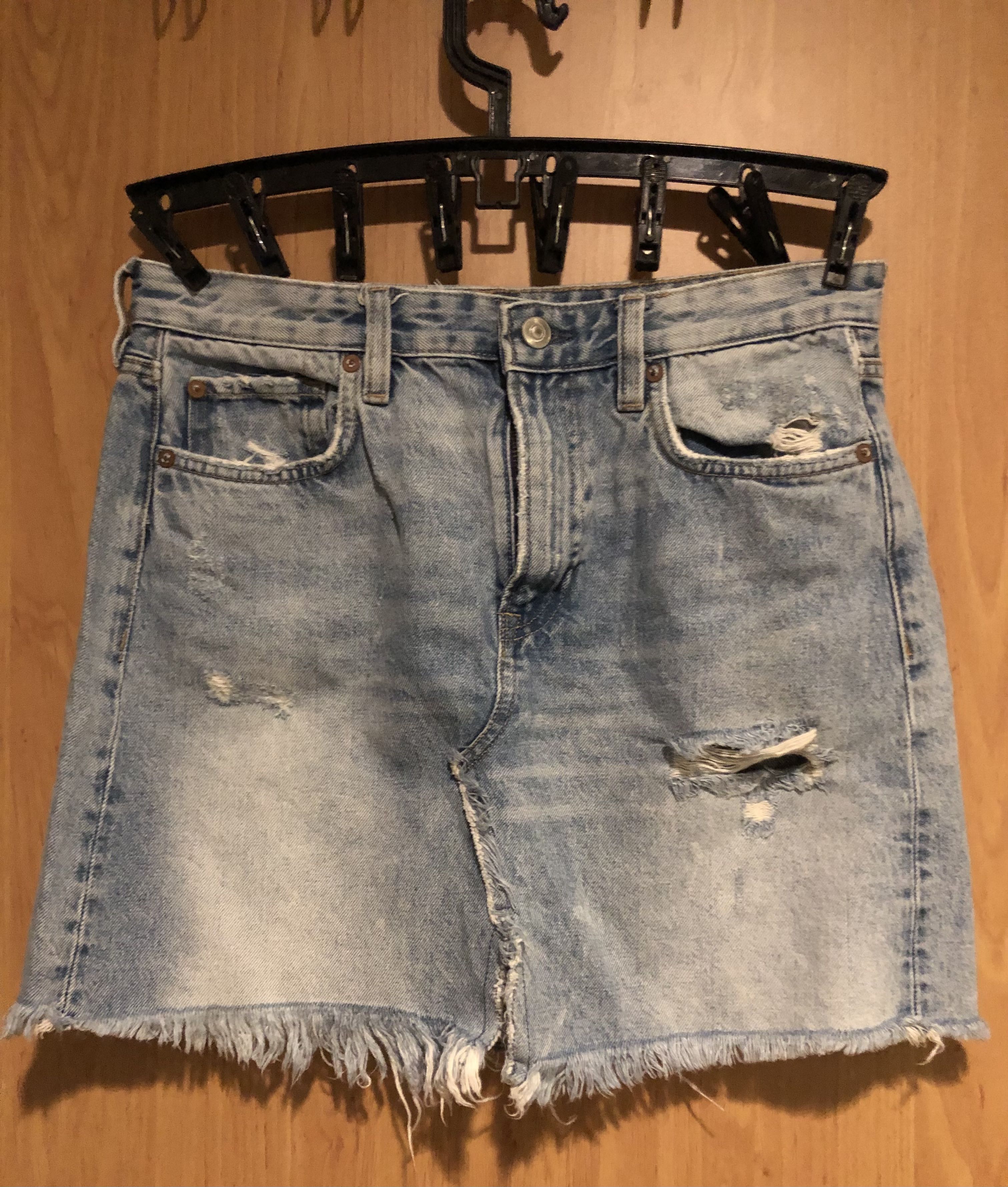 size 20 ripped denim skirt