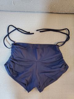 (Category: ) located in . Submitted by roxy.kg (Listing ID 1070590483, Image 1). Description: .